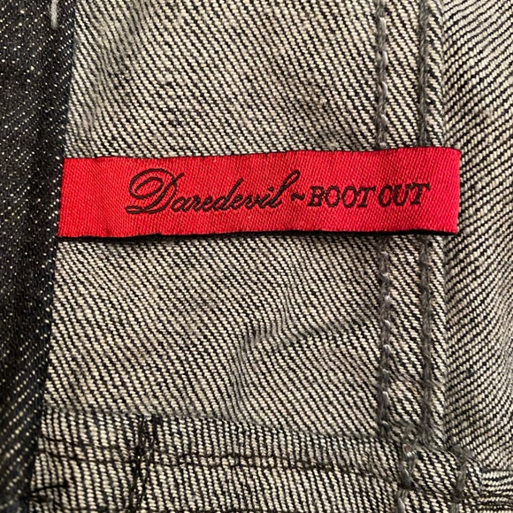 Guess Daredevil Boot Cut Dark Denim Jeans for Women Size 31 - Picture 8 of 11